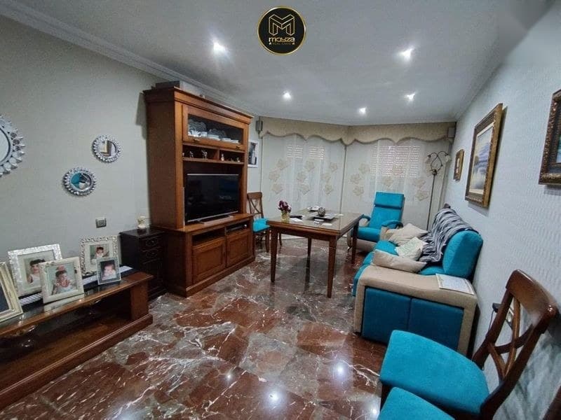 Piso en Jaén (1/5)