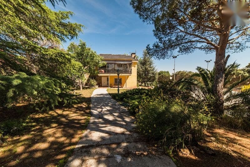 Casa/Chalet en Madrid (1/5)