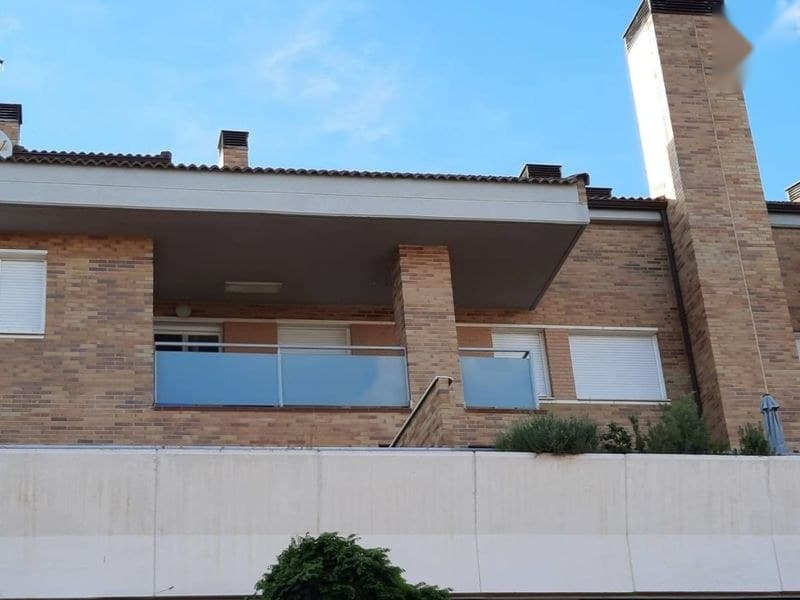 Dúplex en Ávila (1/5)