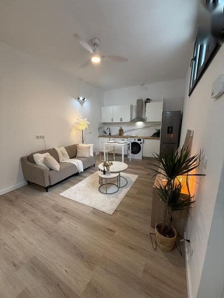 Piso en Barcelona (1/5)