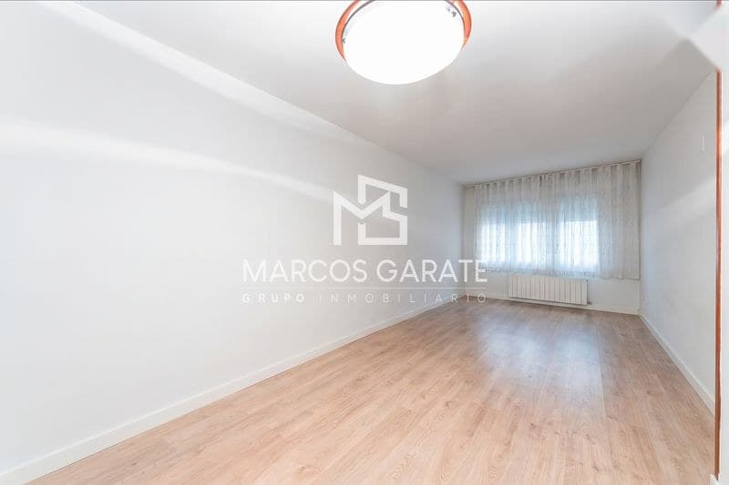 Piso en Barcelona (1/5)
