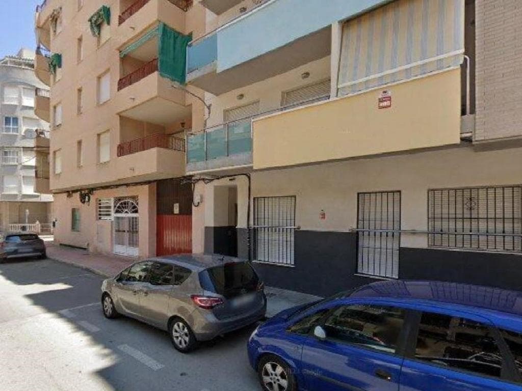 Apartment in Alicante (1/1)