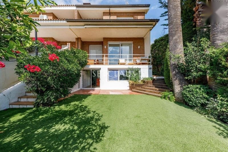 Casa/Chalet en Barcelona (1/5)