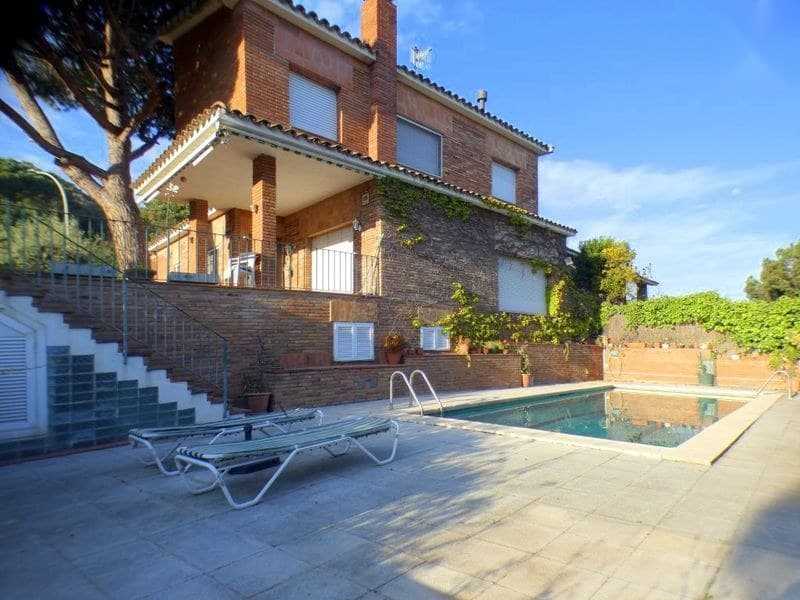 Casa/Chalet en Barcelona (1/5)