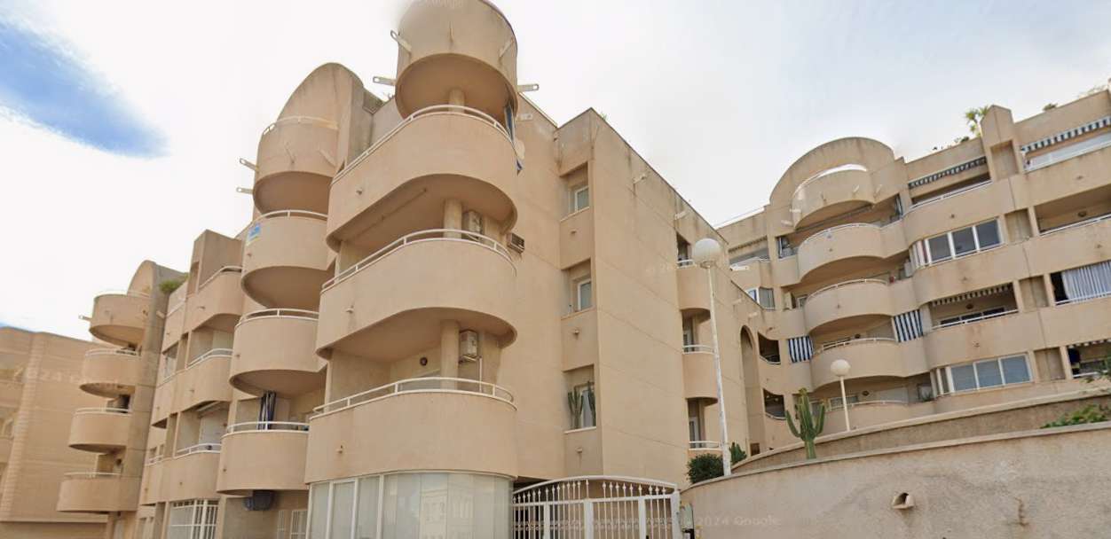Piso en Almería (1/1)
