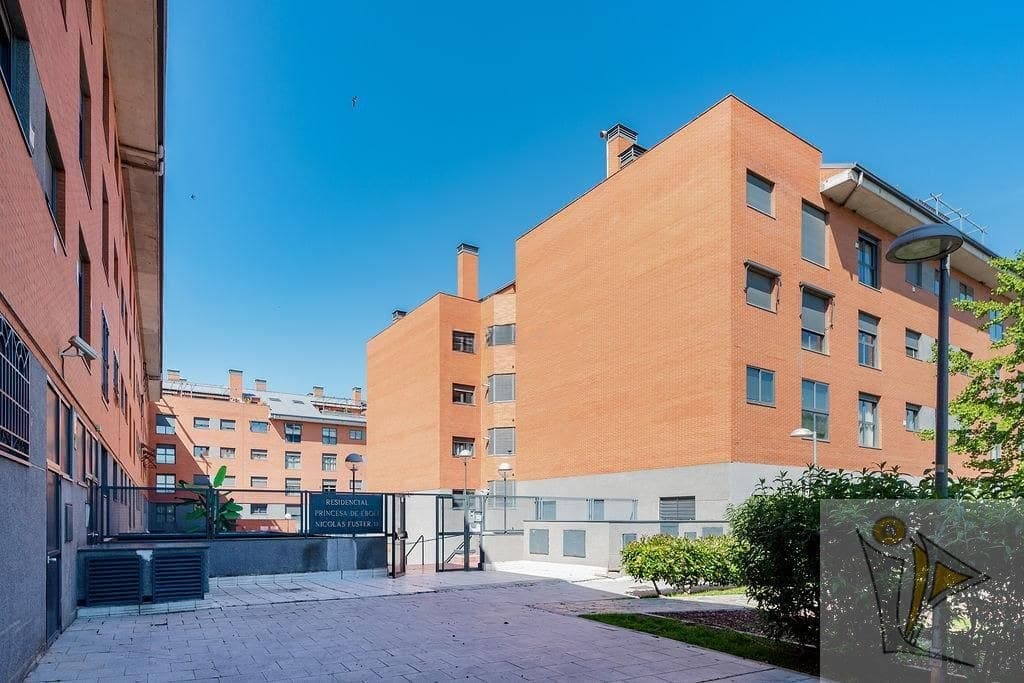 Piso en Madrid (1/5)