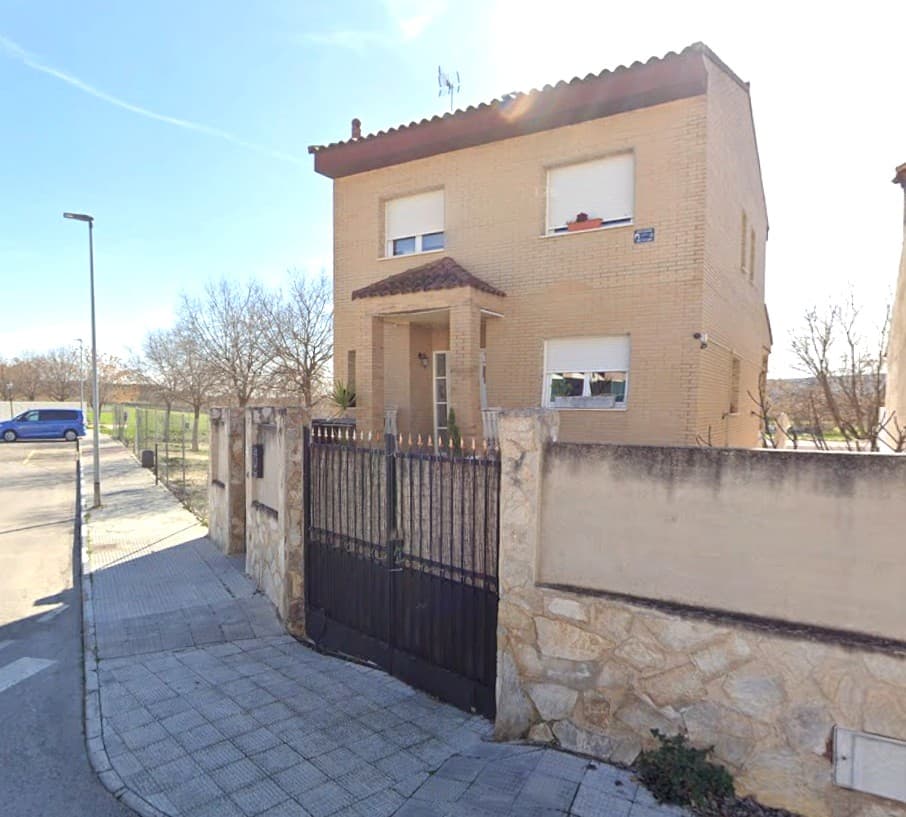 Casa/Chalet en Toledo (1/3)