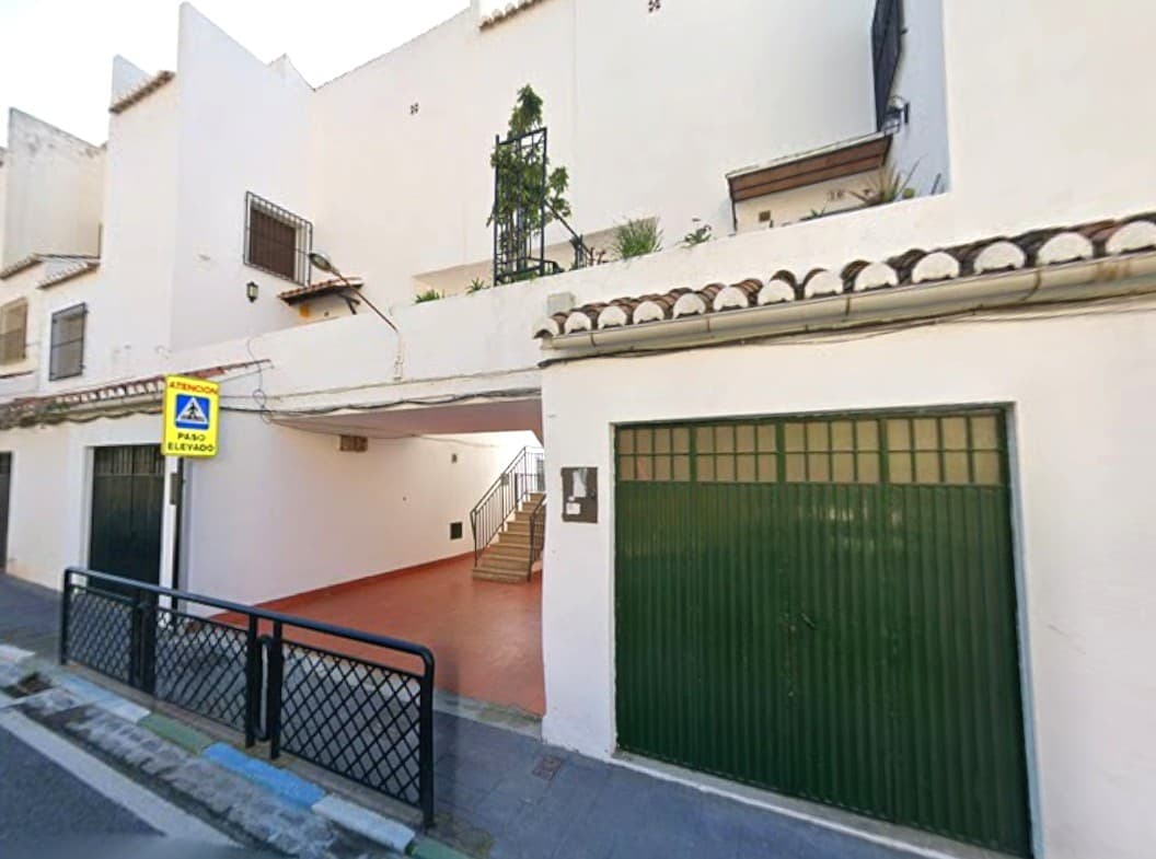 Casa/Chalet en Granada (1/3)