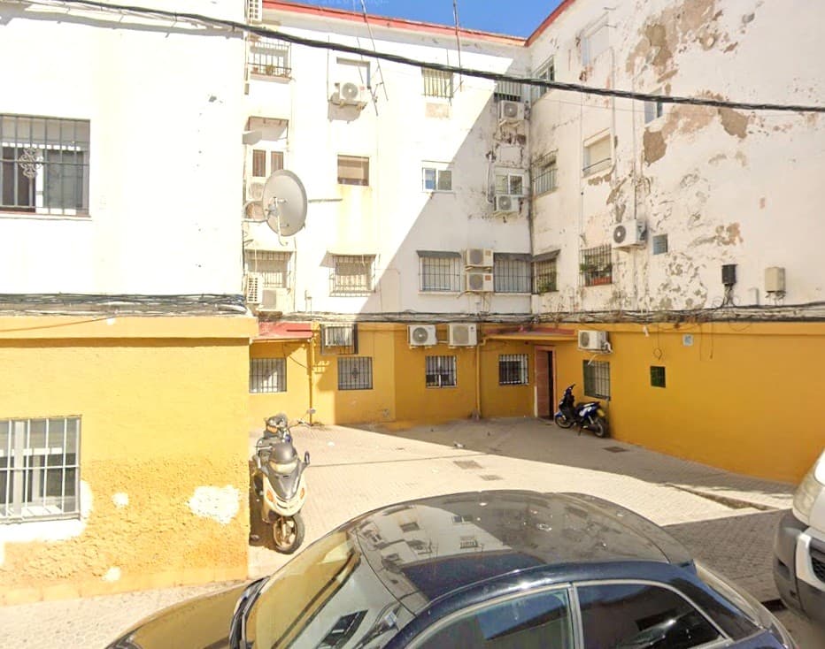 Piso en Sevilla (1/3)