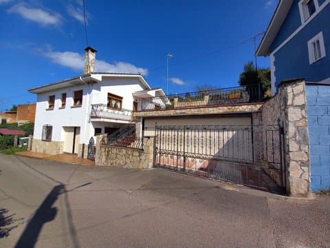 Casa/Chalet en Asturias (1/5)