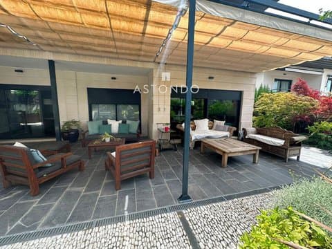 Casa/Chalet en Madrid (1/5)