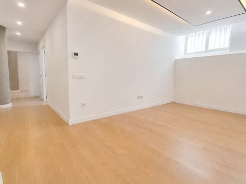 Piso en Madrid (1/5)