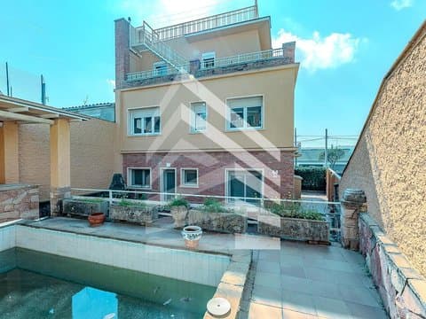 Casa/Chalet en Barcelona (1/5)