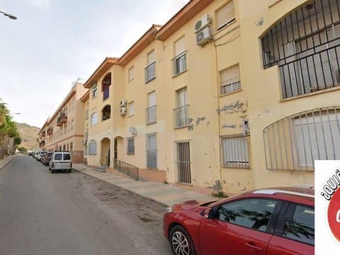 Piso en Almería (1/3)