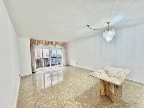 Piso en Barcelona (1/5)
