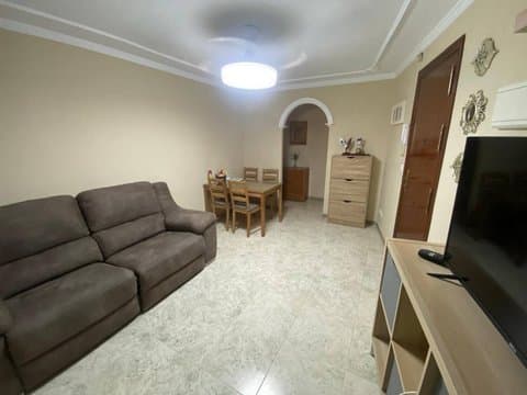 Piso en Cádiz (1/5)