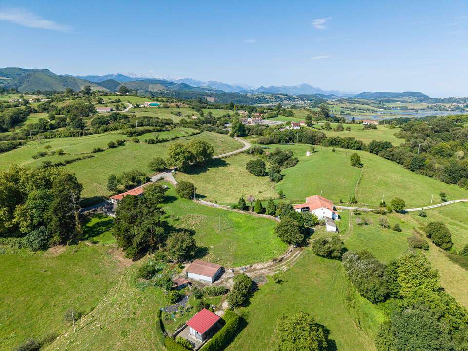 Casa/Chalet en Cantabria (1/5)