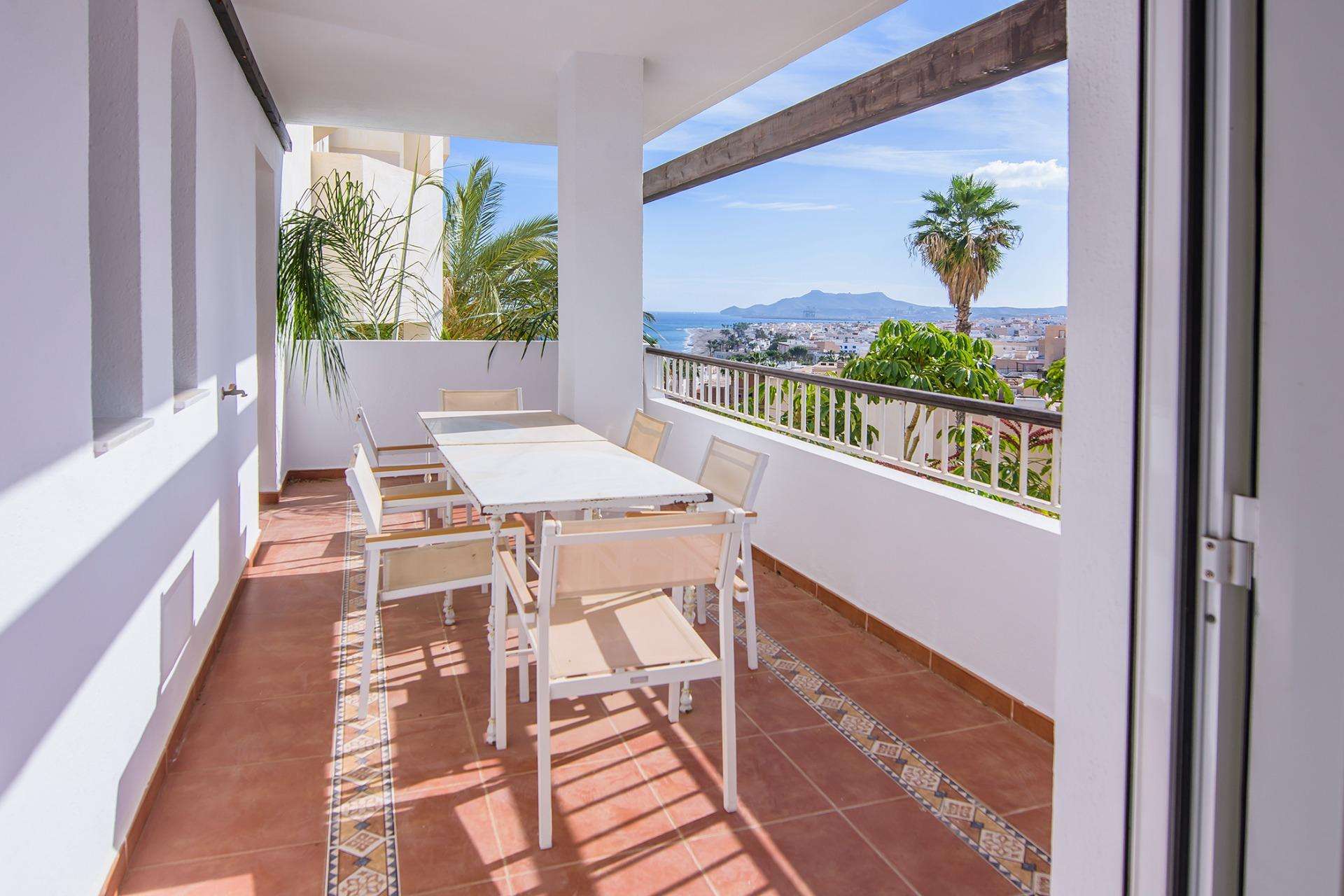 Piso en Almería (1/5)
