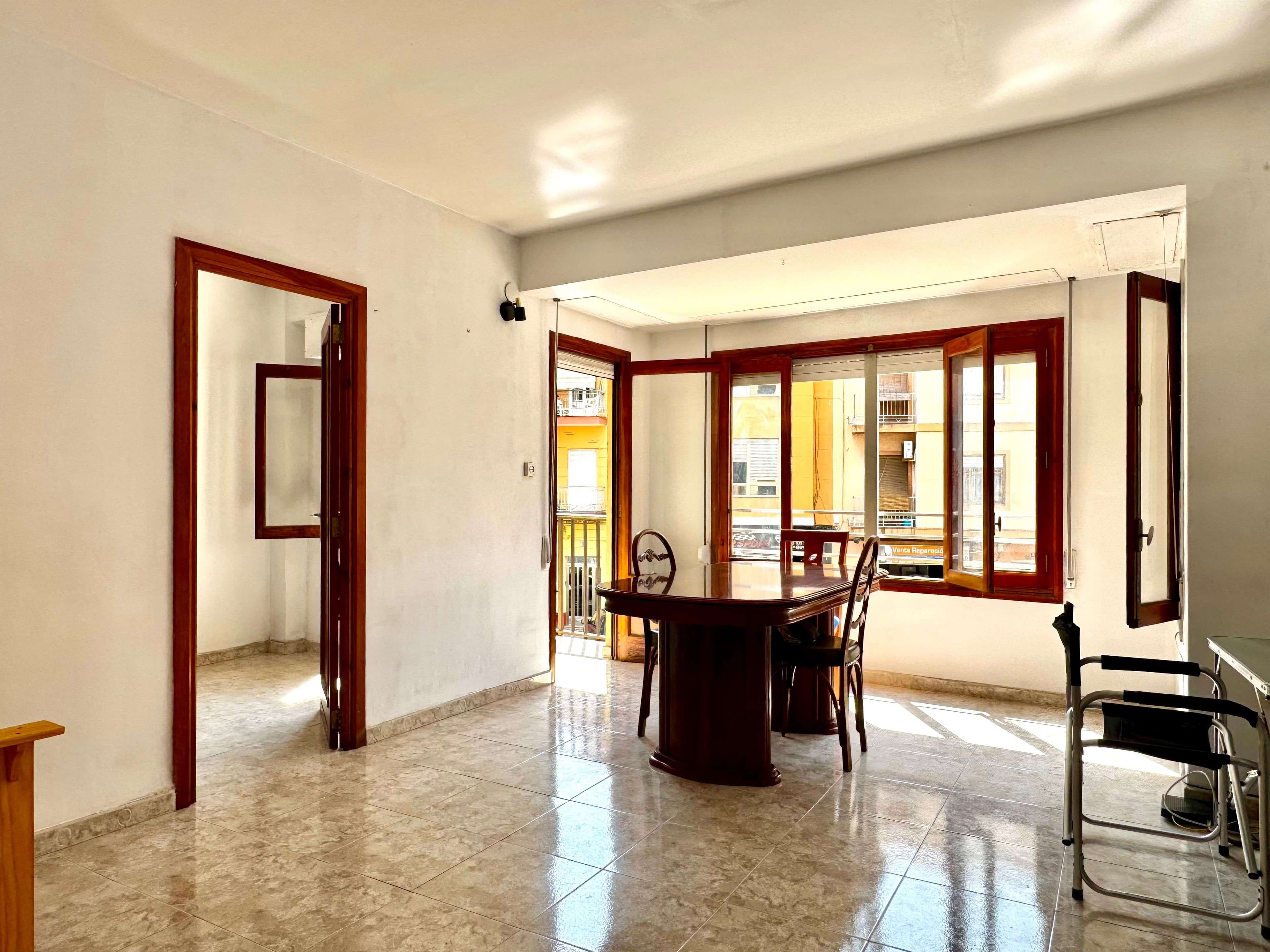 Piso en Valencia (1/5)