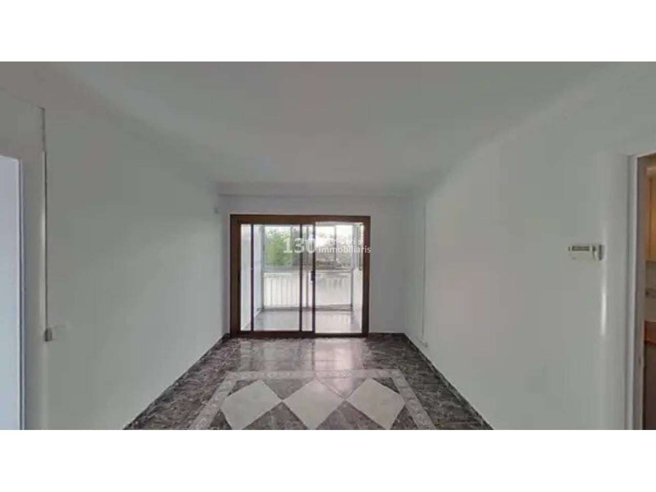 Piso en Barcelona (1/5)