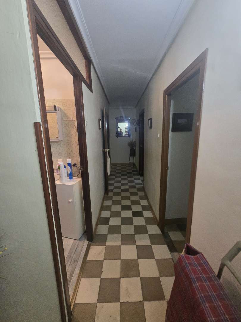 Piso en Jaén (1/5)