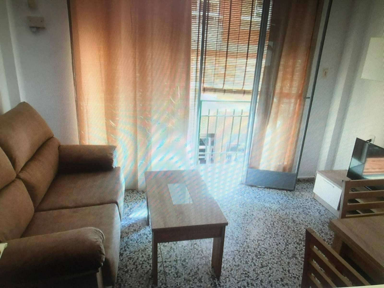 Piso en Valencia (1/5)