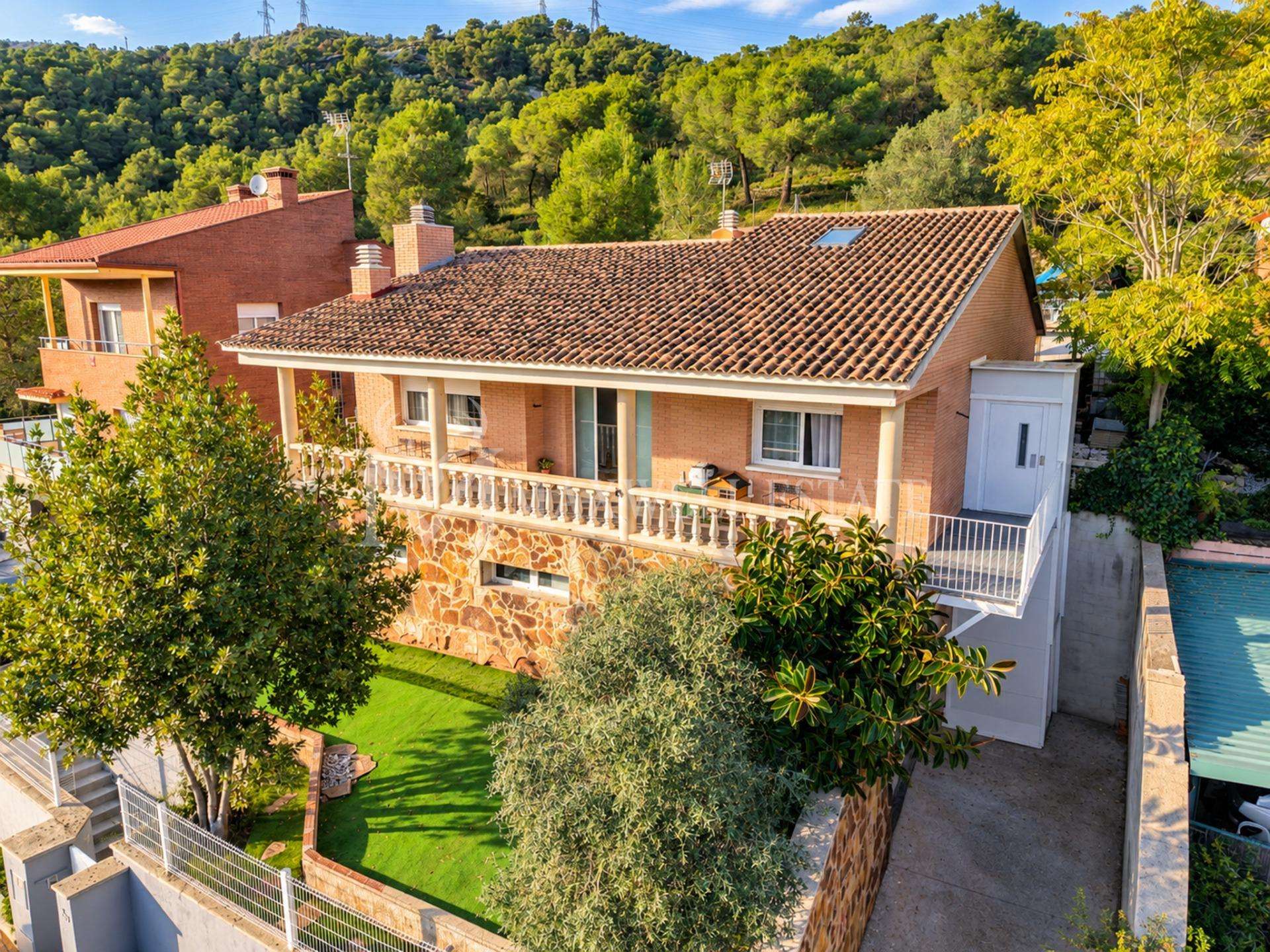Casa/Chalet en Barcelona (1/5)