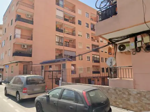 Piso en Alicante (1/4)