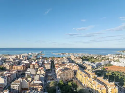 Piso en Alicante (1/5)
