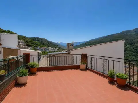 Casa/Chalet en Granada (1/5)