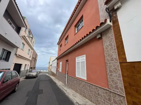 Piso en Santa Cruz de Tenerife (1/5)