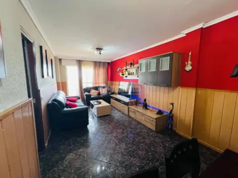 Piso en Cádiz (1/5)