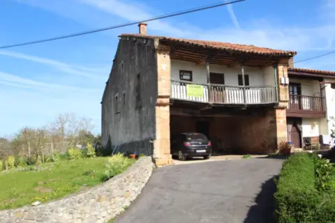 Casa/Chalet en Cantabria (1/4)