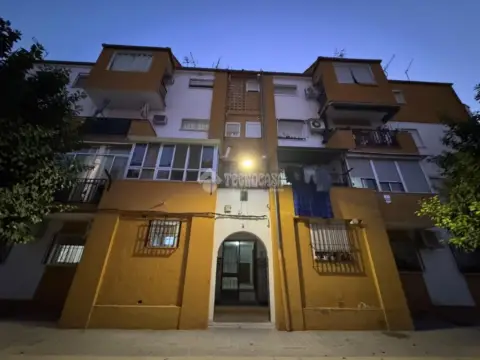 Piso en Sevilla (1/5)