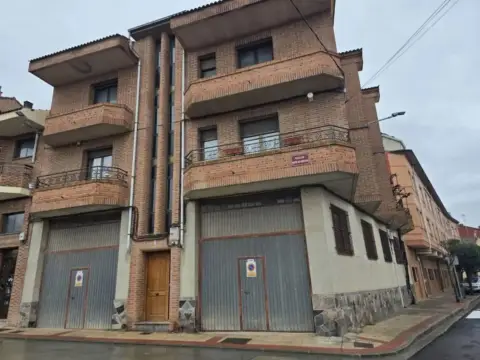 Casa/Chalet en La Rioja (1/5)