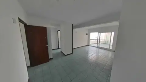 Piso en Girona (1/5)