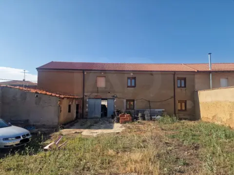 Piso en León (1/5)