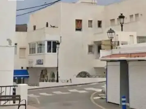 Piso en Almería (1/2)