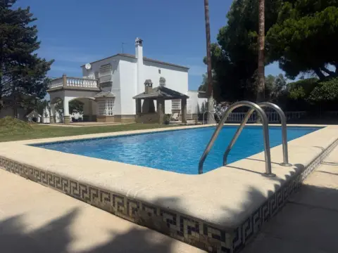 Casa/Chalet en Cádiz (1/5)
