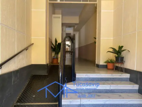 Piso en Ávila (1/5)