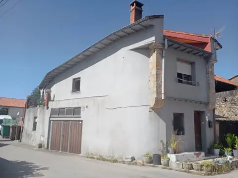 Casa/Chalet en Cantabria (1/5)