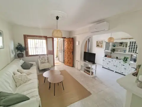 Casa/Chalet en Alicante (1/5)