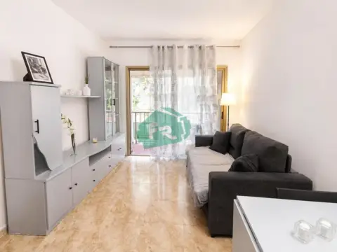 Piso en Girona (1/5)