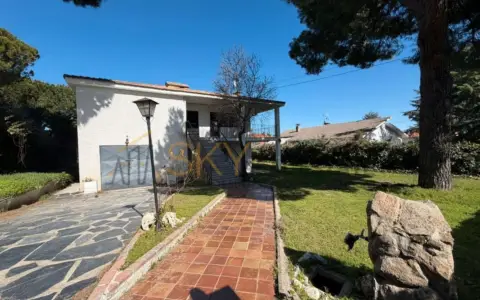 Casa/Chalet en Madrid (1/5)