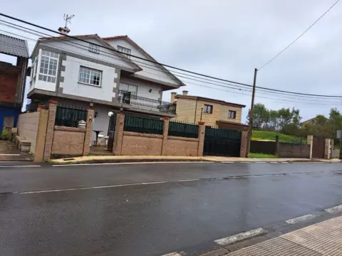 Casa/Chalet en Pontevedra (1/5)
