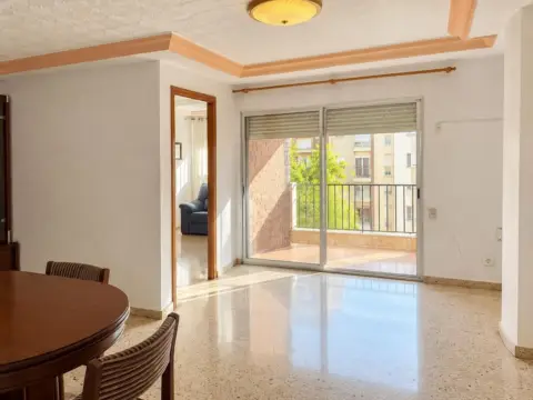 Piso en Valencia (1/5)