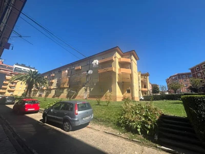 Piso en Asturias (1/5)