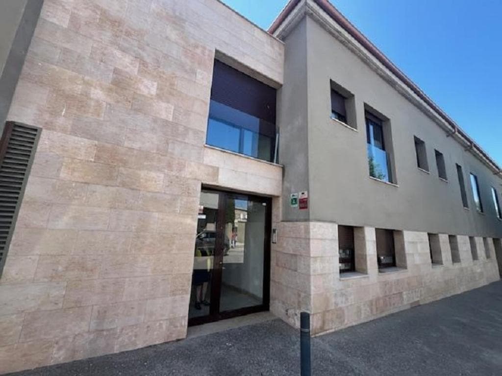 Piso en Girona (1/4)