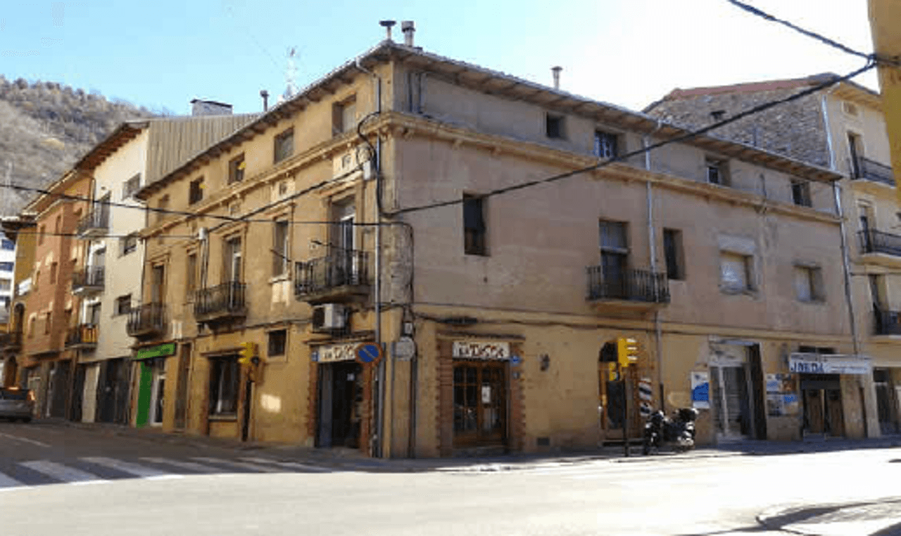 Piso en Girona (1/5)
