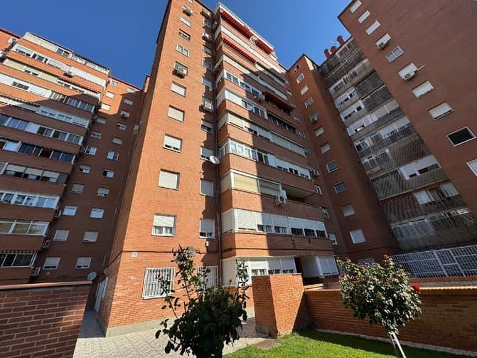 Piso en Madrid (1/5)
